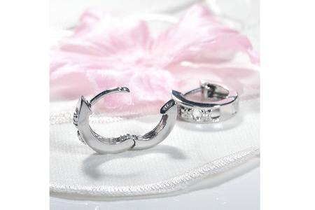 ピアス プラチナ PT900 ダイヤモンド 0.03ct フープピアス 【f220-pt】