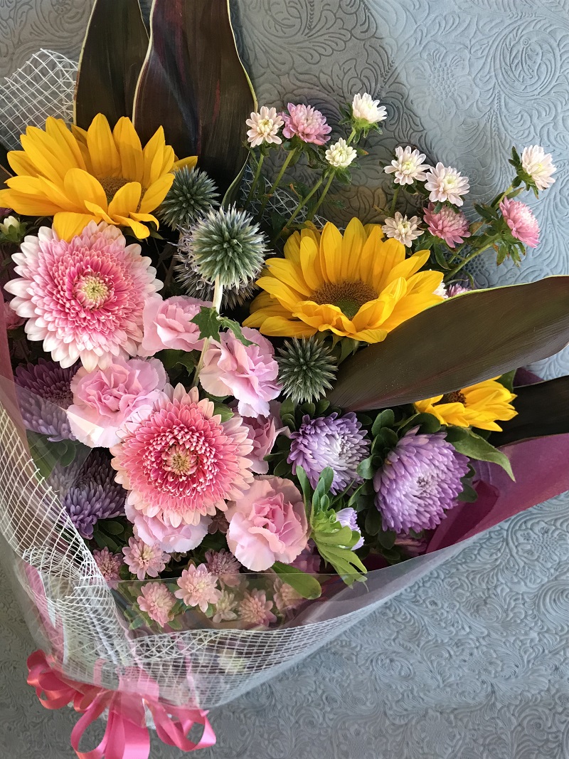 【ふるさと納税】Flower Station NIINAから「花の里三豊市の季節の花束」  秋 旬