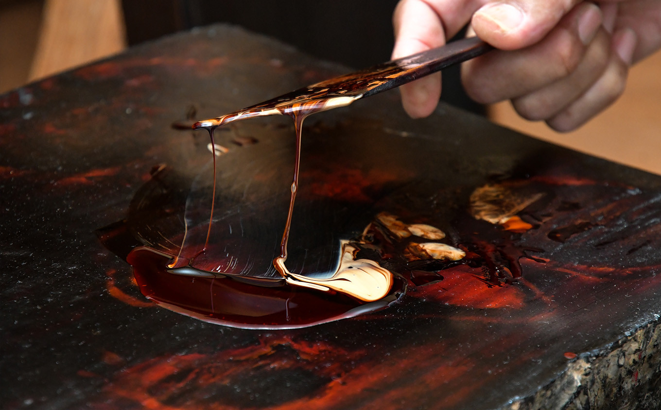 【 仙台 箪笥 】 手許小箪笥 拭き漆塗り 伝統工芸品 職人 漆塗り 拭き漆 漆 金具 日本 の 伝統的 工芸 高級 美術 家具 ふるさと納税 いくら 仙台箪笥 仙台タンス インテリア アンティーク 