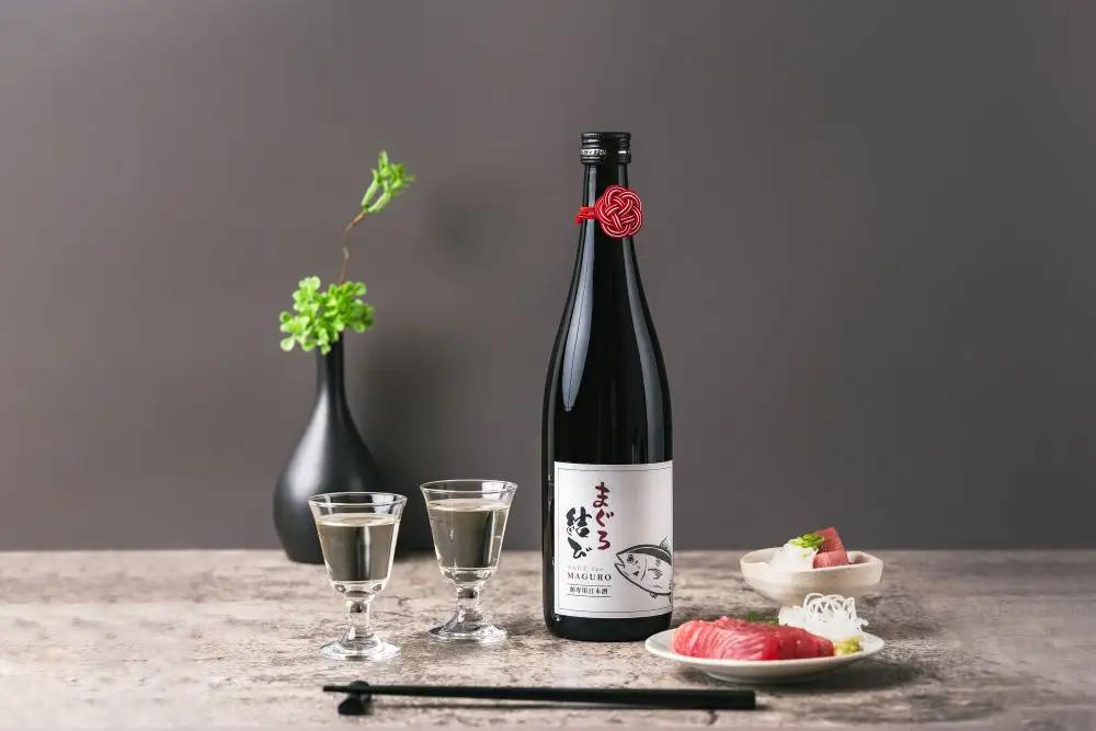 峯の精 まぐろ結び 300ml × 1本 | 純米大吟醸 日本酒 お酒 アルコール ロック 冷酒 人肌燗 ギフト 穴太商店 君津市 千葉県