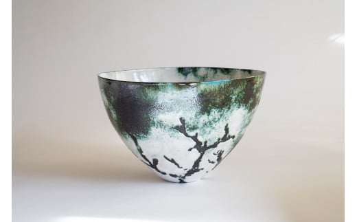 【一点物】サラダボウル 七宝 石戸蒲ザクラ100周年記念「刹那」 | サラダボウル 皿 七宝 七宝焼き 1品 サラダ 器 モダン インテリア おしゃれ アート 装飾 ギフト 作品 手づくり 桜 さくら クリスマス 入学祝い 結婚記念日 記念日 お祝い 誕生日 ギフト 作家 作品 手づくり Kenichi Kondo 埼玉県 北本市