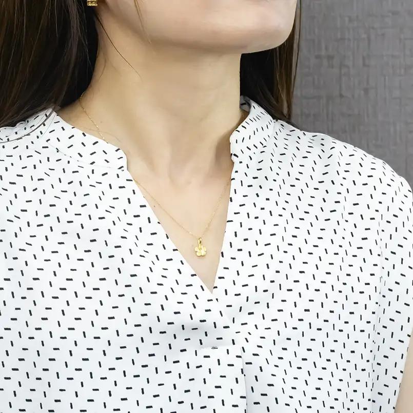 プルメリア 純金 ペンダントトップ 24金 造幣局検定刻印付 レディース ハワイアンジュエリー K24 ゴールド ネックレス 170830102 SWAA380-a