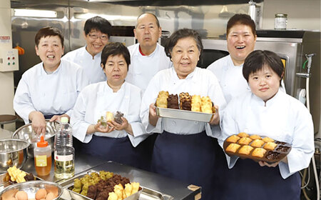 【ぎふのお菓子：招き猫マドレーヌ８種セット】岐阜県産小麦使用 IBUKI ご利益 洋菓子 こだわり 岐阜市/社会福祉法人いぶき福祉会 いぶき[ANCL003]