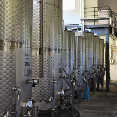 ふるさと納税 奥尻町 【ふるさと納税限定生産】音楽振動熟成「シャン・ド・レザン」奥尻ワイナリー×奥尻中学校吹奏楽部 |  | 03