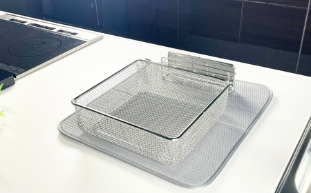 すっきり暮らすセット（スクエア+マット+包丁スタンド） 水切りかご ステンレス 食洗機対応 燕三条製 [ビーワーススタイル] 【023S075】