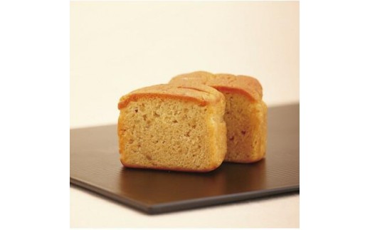
                  マルヒの干しいも 干しいもバターケーキ 10個入り
                
