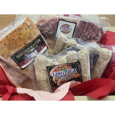 ふるさと納税 名古屋市 プレミアム燻製ベーコン&リングイッサ2種&牛イチボ肉の詰め合わせ |  | 01