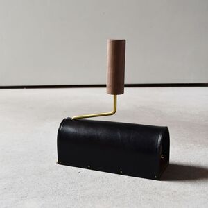 Teha’amana ROLLER CLEANER WALNUT テハマナ ローラークリーナー ウォールナット ブラウン 革 皮 雑貨 おしゃれ レザー 本革 こだわりの逸品 地域特産品 ギフト 自分用 人気 おすすめ