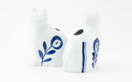 【波佐見焼】zen to ひがし ちか 花器「愛 編む 磁器猫」花猫 1点【中善】[YE54]