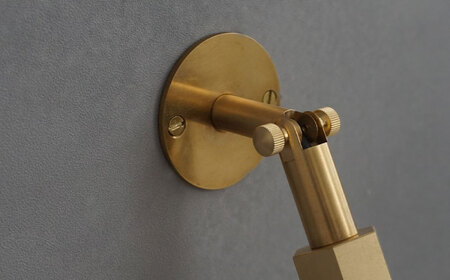 CTSH LIGHT. Mjuk ミューク ＜白磁オールド E17＞ 壁付け ブラケットライト 瑞浪市 / ジオニック 照明器具 ソケット 真鍮 ゴールド[AZBQ134]