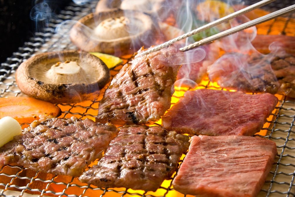 宮崎牛肩ロース・モモ焼肉セット〈計800g〉_0001-068