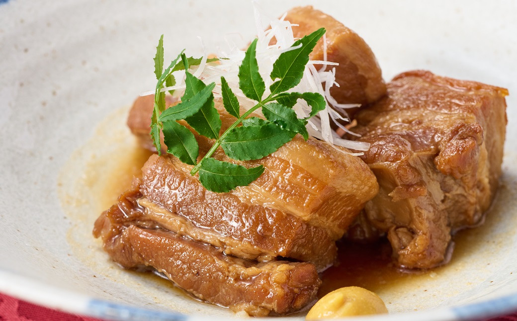 
            八鹿豚のとろとろ柔らか角煮 140g×1P【6251637】八鹿豚 豚バラ 角煮 朝来市 生野 生野高原 カッセル レストラン品質 ナチュラルリゾートオーベルジュ
          