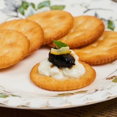 ふるさと納税 岬町 山と海 自然豊かな岬町  黒ニンニク  蜂蜜漬け150g (中〜大粒) (純粋)にんにく加工食品 |  | 02