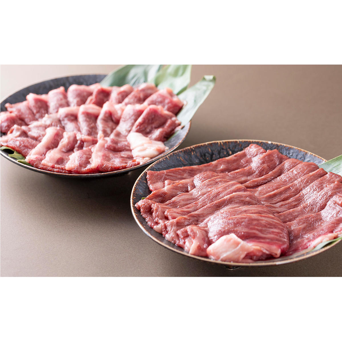 北海道産 黒毛和牛 みついし牛 A5 すき焼き 用 もも肉 1kg (500g×2パック)