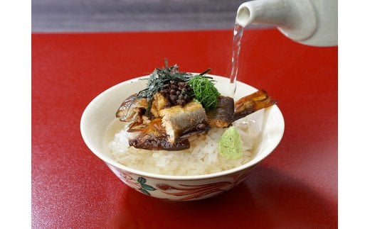【ふるさと納税】鮎の甘露煮の出汁茶漬け(4人前)(A628-2)