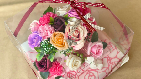 シャボンフラワー S 陶器のフラワーポット フラワーギフト 贈り物 ギフト 誕生日 プレゼント 石鹸素材 枯れないお花  [DP001sa]