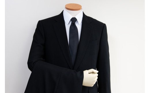 オーダースーツ 仕立券礼服・ブラックフォーマル（オールシーズンorサマーウール）高級服地＜SUITOWOOL＞使用　国内縫製