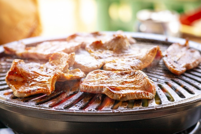 
【和歌山県特産和牛】《熊野牛》極上モモ　焼肉用　約500g　A4ランク｜国産 BBQ 高級肉 牛肉 ビーフ ※一部離島への配送不可 ※着日指定不可
