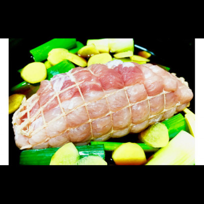 豚肉(精肉) 房総オリヴィアポーク　焼き豚用モモ肉　総量1kg　千葉県産豚肉 豚モモブロック【配送不可地域：離島】