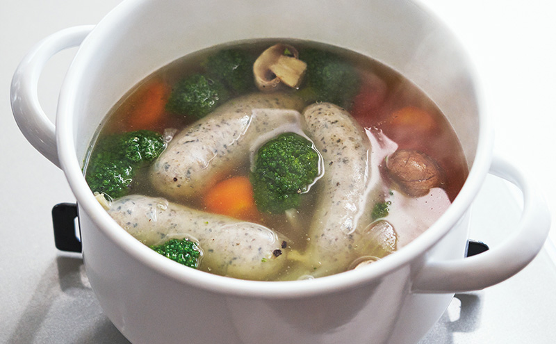 【神奈川県産豚肉・鶏肉使用】手作り粗挽き生ソーセージ　詰め合わせセットB　800ｇ　肉料理 つまみ ビールのおつまみ バーベキュー BBQ 食べ比べ 朝食 おかず ソーセージ