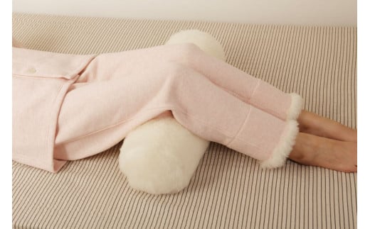 羊毛で暖かい「メリノン」ひざ下枕| 羊毛 ウール 洗えるウール タクトコーポレーション 埼玉県 横瀬町