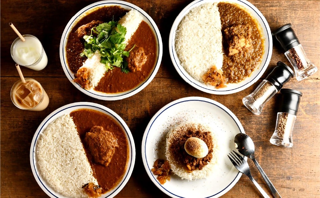 
            カリーショップくじら お食事券 【 6000円 分 】 カレー スパイスカレー スパイス やみつき チキンカリー チケット 券 食事 東京都 杉並区
          