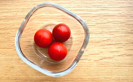 てぃーだの恵みと田里さんの愛情たっぷり！ミニトマト 赤2kg ミニトマト トマト 野菜 甘い 濃厚 フルーツ デザート フレッシュ サラダ スープ ピザ パスタ ソース トマト料理 リコピン ビタミン