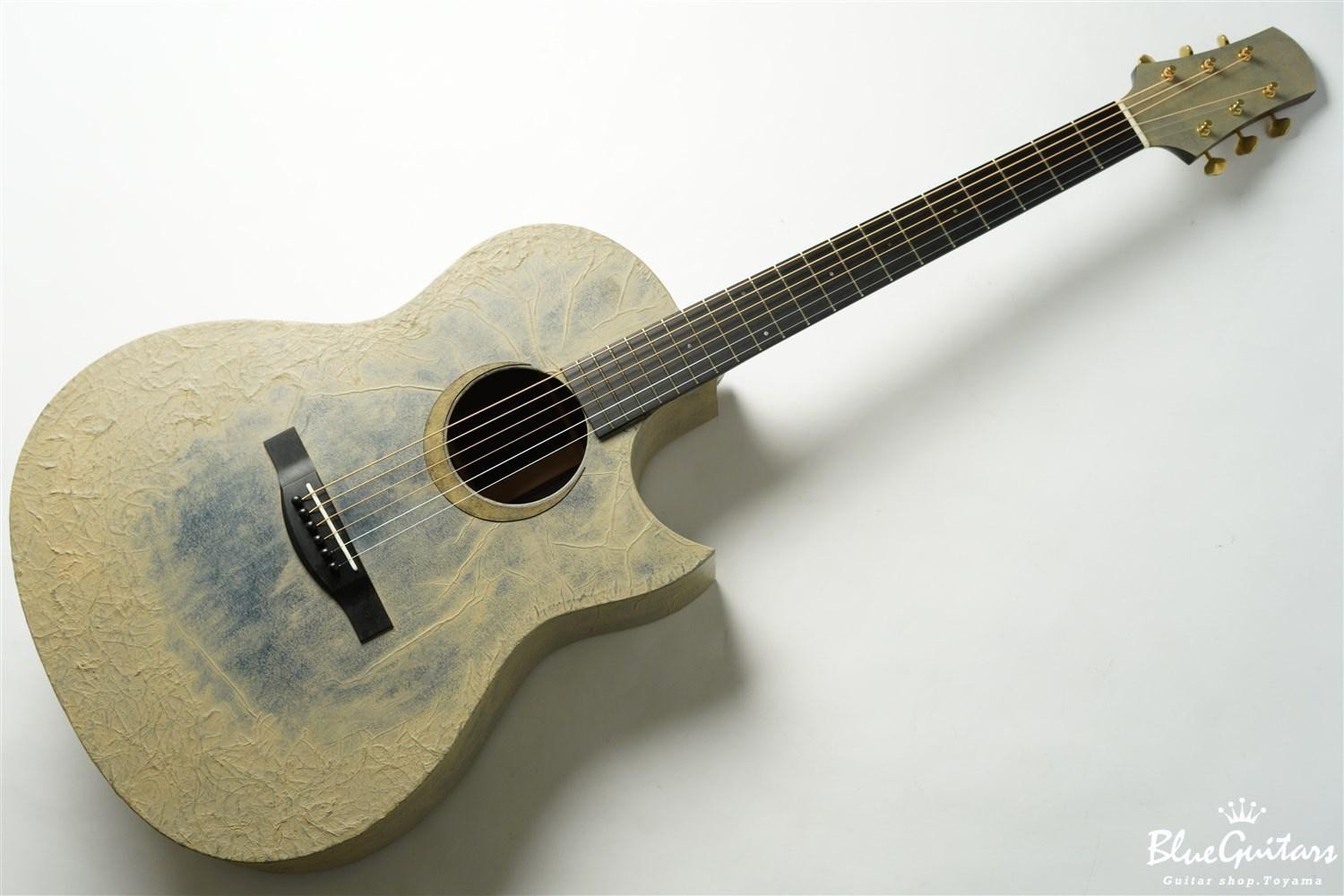 
                  【ギター】stilblu Model AD. Cutaway 蒼 『ao』 WASHI & Japanese Lacquer Texture
                