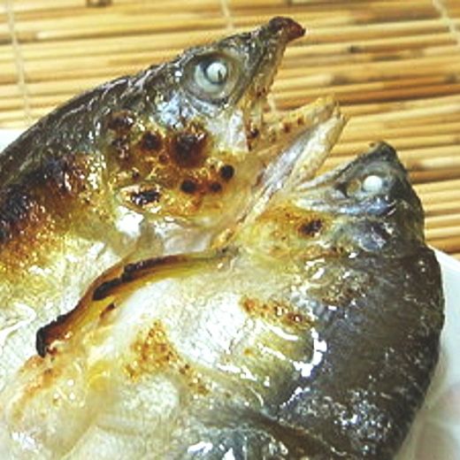 【大人気】「旨いはずです。」特選あゆ一夜干しセット（１３枚入）<br>※北海道・沖縄・離島へのお届け不可