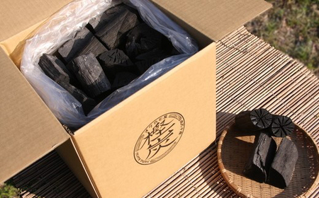 R5-206．四万十市産　黒炭（樫7kg/箱×1箱）