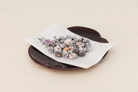 丹波黒　炒り豆　甘党　80ｇ×5袋 | 兵庫県 丹波篠山市 お取り寄せ お取り寄せスイーツ お土産 和菓子 食品 食べ物 ギフト プレゼント 贈り物 Y012-5P