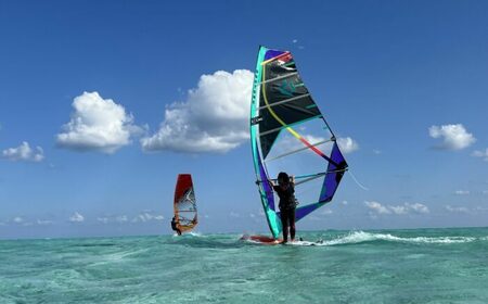 横須賀 津久井浜 ウインドサーフィン 3日コース 体験 チケット TEARS WINDSURFING SCHOOL【ティアーズウインドサーフィンschool】 [AKAN008]