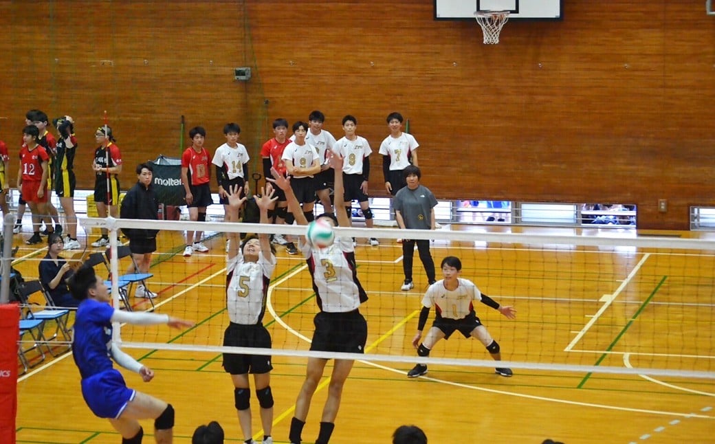 【返礼品なし】 伊予高校 魅Can部 （書道部、バレーボール部）への応援寄附