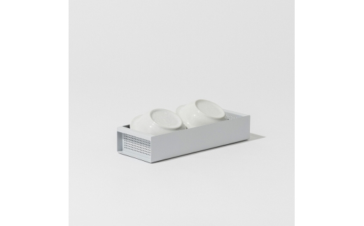 No.452-02 置き場所が自由な水切りカゴ　CARGO H55 グレー ／ 水切り バスケット 省スペース キッチン収納 セパレート 吸水構造 コンパクト 持ち運び 重ね置き 整理整頓 おしゃれ 時短 家事 大阪府