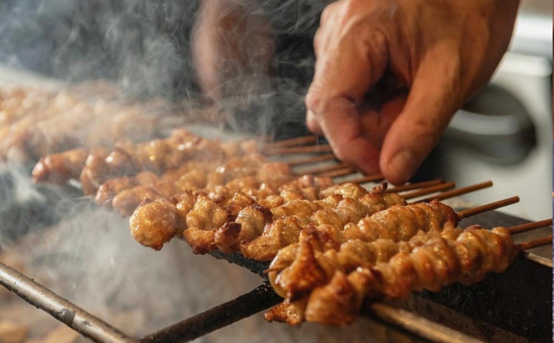 【全12回定期便】【秘伝のたれ仕込み】博多ぐるぐるとりかわ20本（竹乃屋）