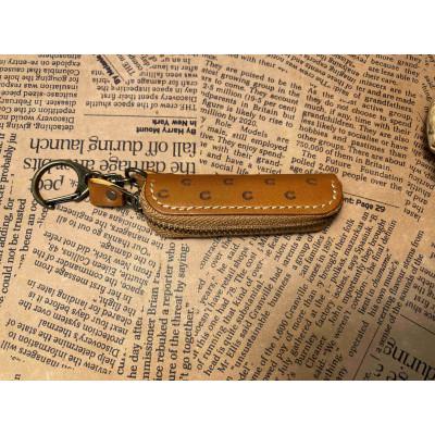 ふるさと納税 栗東市 馬九いくリップケース(キャメル) |  | 01