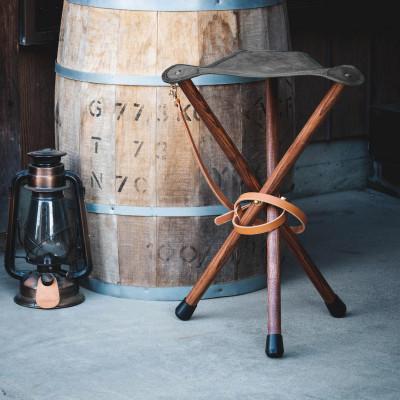 ふるさと納税 大野町 【お申込み受付後生産】革と木のハンティングチェア(ハイタイプ):グレー