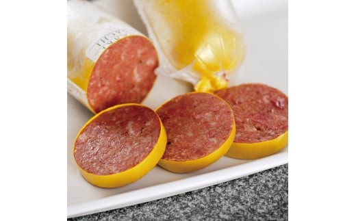 
            ＼最短翌日〜5営業日以内発送／ 母の日 食べ物 肉 常陸牛コンビーフ 120g×2本 2022年IFFA大会金賞受賞 熟成 手造り 冷凍 ご当地 シャルキュトリー おつまみ 人気 おすすめ 14000円 茨城県 (DU-29)
          