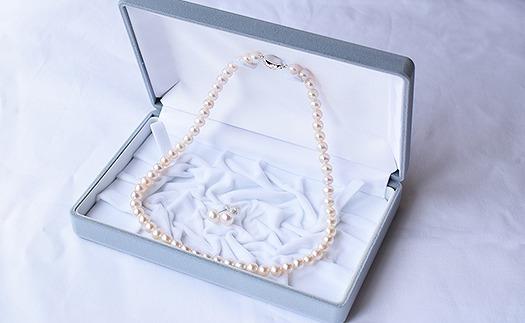 淡水本真珠ネックレス＆ピアスセット　　