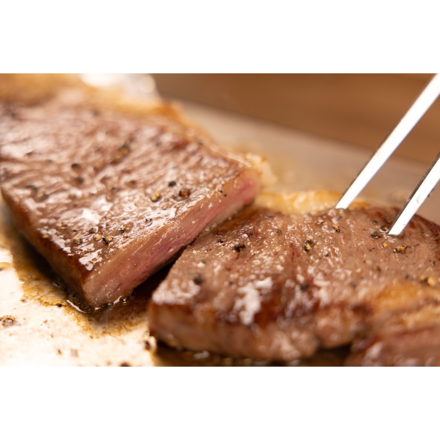 ＜京都丹波牧場＞京都黒毛和牛『肉宝 平井牛』サーロインステーキ300g