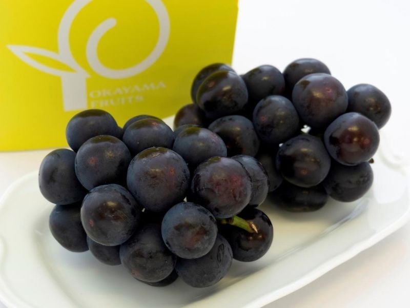 種もなく食べやすく、果汁もたっぷり！糖度も高い、今人気急上昇中のぶどうです。