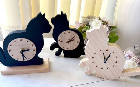 ねこ雑貨セット 木製ねこ時計＆WithCatオリジナルカレンダー 猫 保護猫 猫グッズ おもちゃ 保護猫支援 ネコ 雑貨 大阪府高槻市/WithCat[AOEI005]