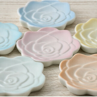 錦右エ門陶苑 La Vie en rose 箸置き 6色セット 有田焼 カトラリーレスト バラ 薔薇 食卓 A15-264_イメージ4