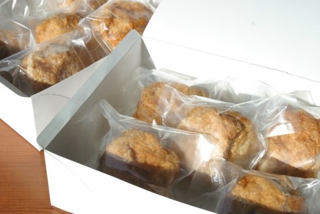 パイ生地の生乳カスタードシュークリーム