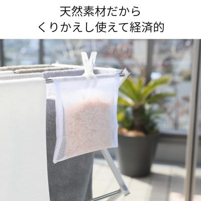 ふるさと納税 岡山市 天然ヒノキの消臭・除湿剤 30g 3パック入り |  | 02