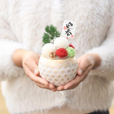 ふるさと納税 山梨市 【お正月飾り】プリザーブドフラワーのポンポン菊と迎春凧揚げのアレンジメント ギフトにも |  | 02