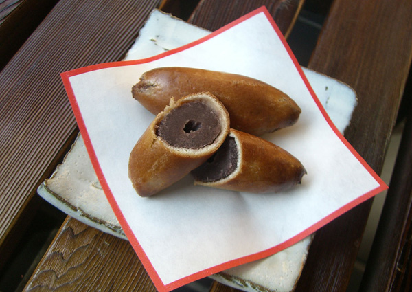 【紙箱入り】さつま焼35個入 株式会社春日庵 奈良県 奈良市 なら 22-001