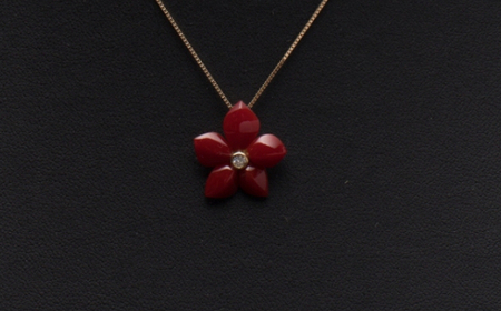【最高級】赤サンゴの花型ペンダント_kn075