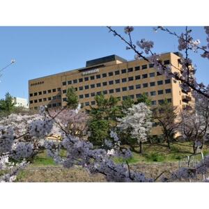 【東京都千代田区】東京逓信病院人間ドックギフト券/女性用  1名様分  +  ぽすくまのリュック【1686602】