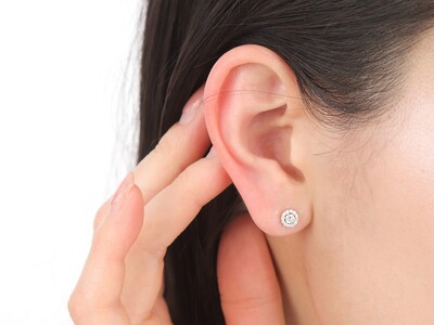 PT ダイヤピアス　トータル0.3ＣＴ　E329DI-P